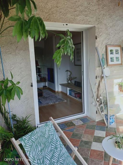 Appartement Au Coeur Du Village De Callian Eksteriør bilde